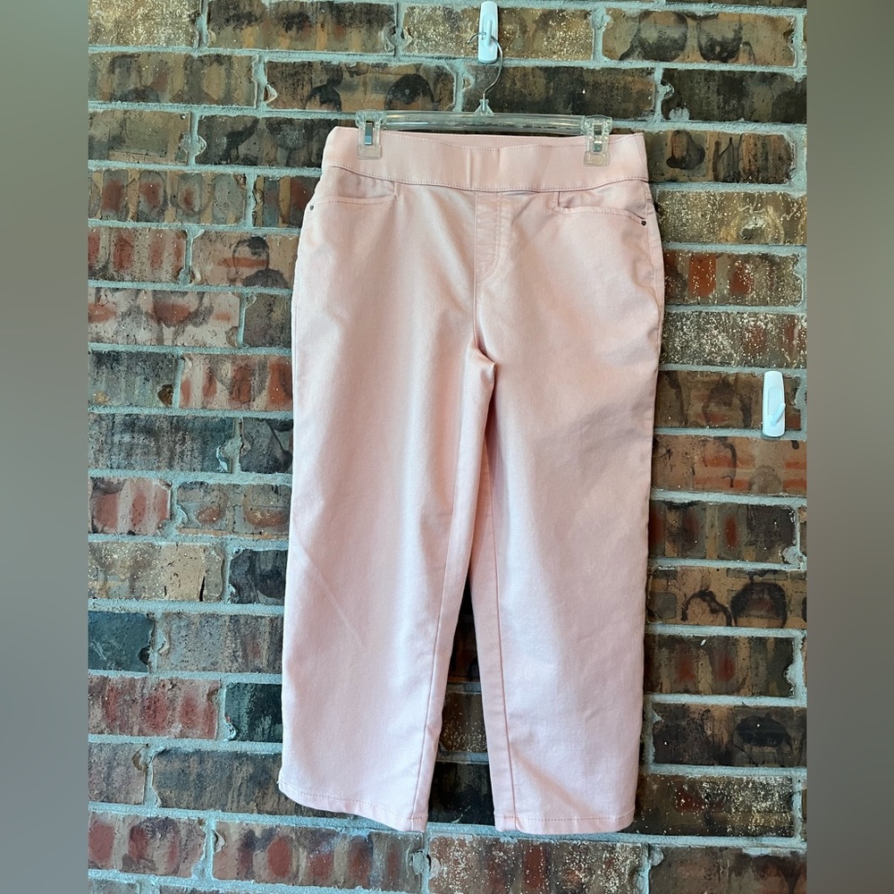 Intro To Love Stretch Pink Pullon Capri Pants Women’s Size:6